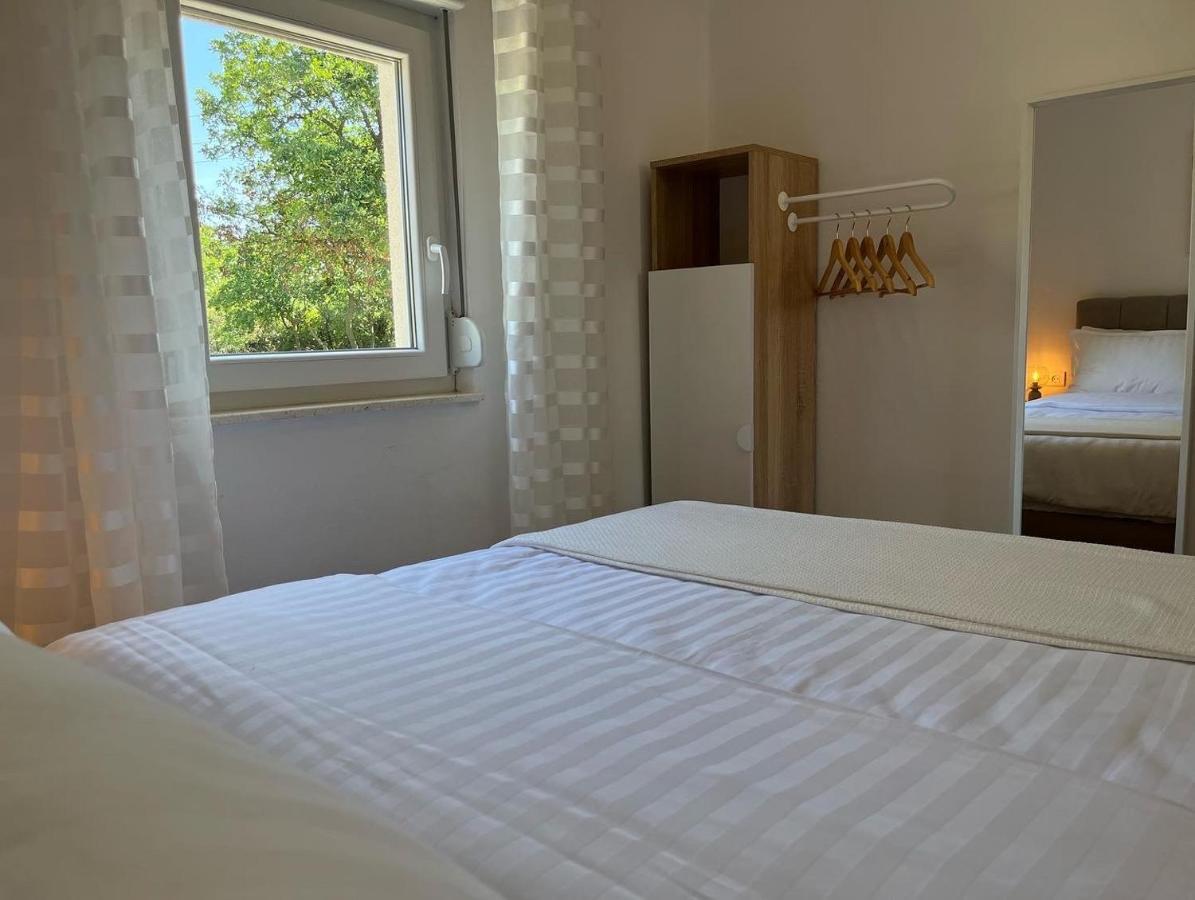 Apartments Fortuna Biograd Na Moru Exteriör bild