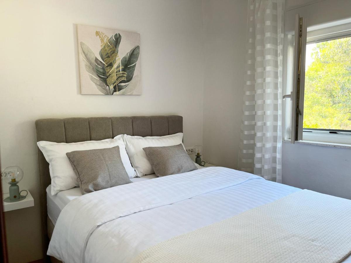 Apartments Fortuna Biograd Na Moru Exteriör bild