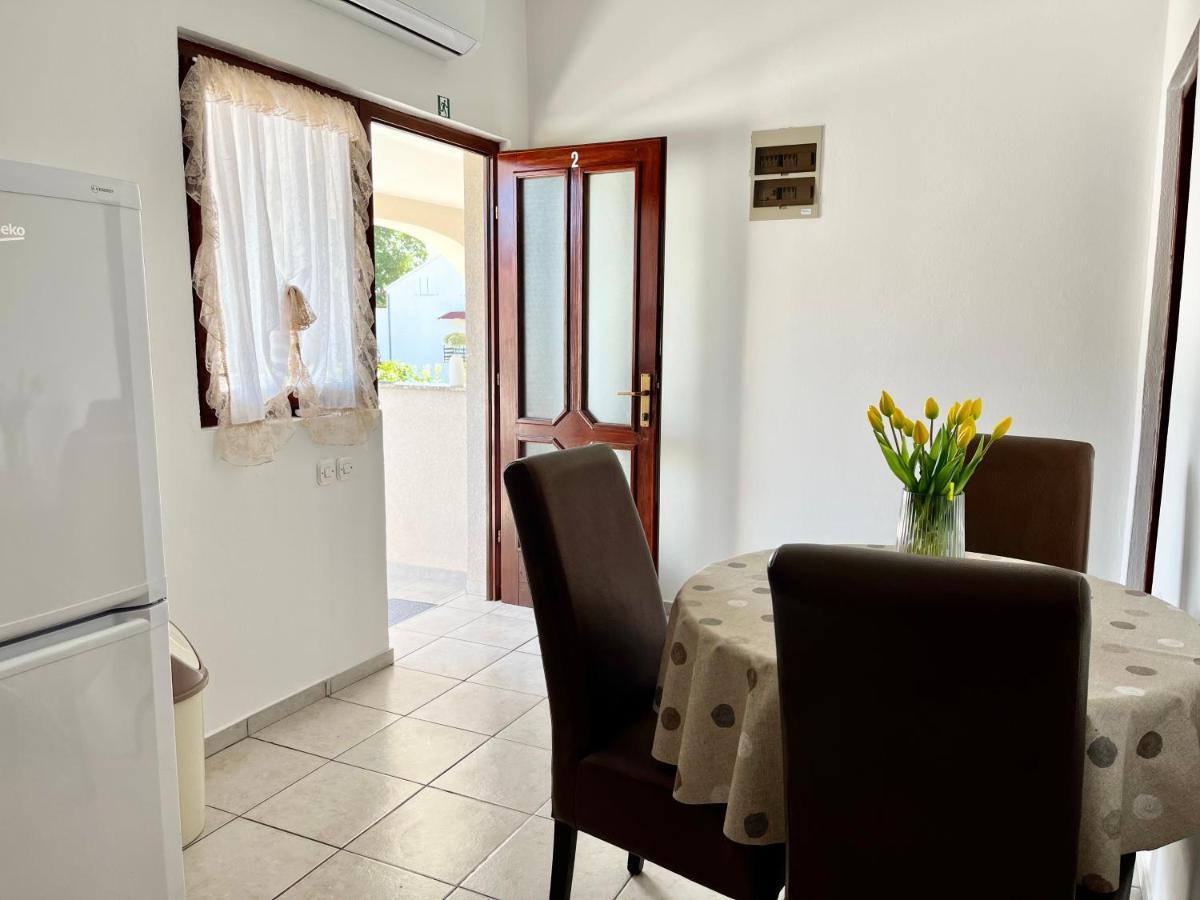 Apartments Fortuna Biograd Na Moru Exteriör bild