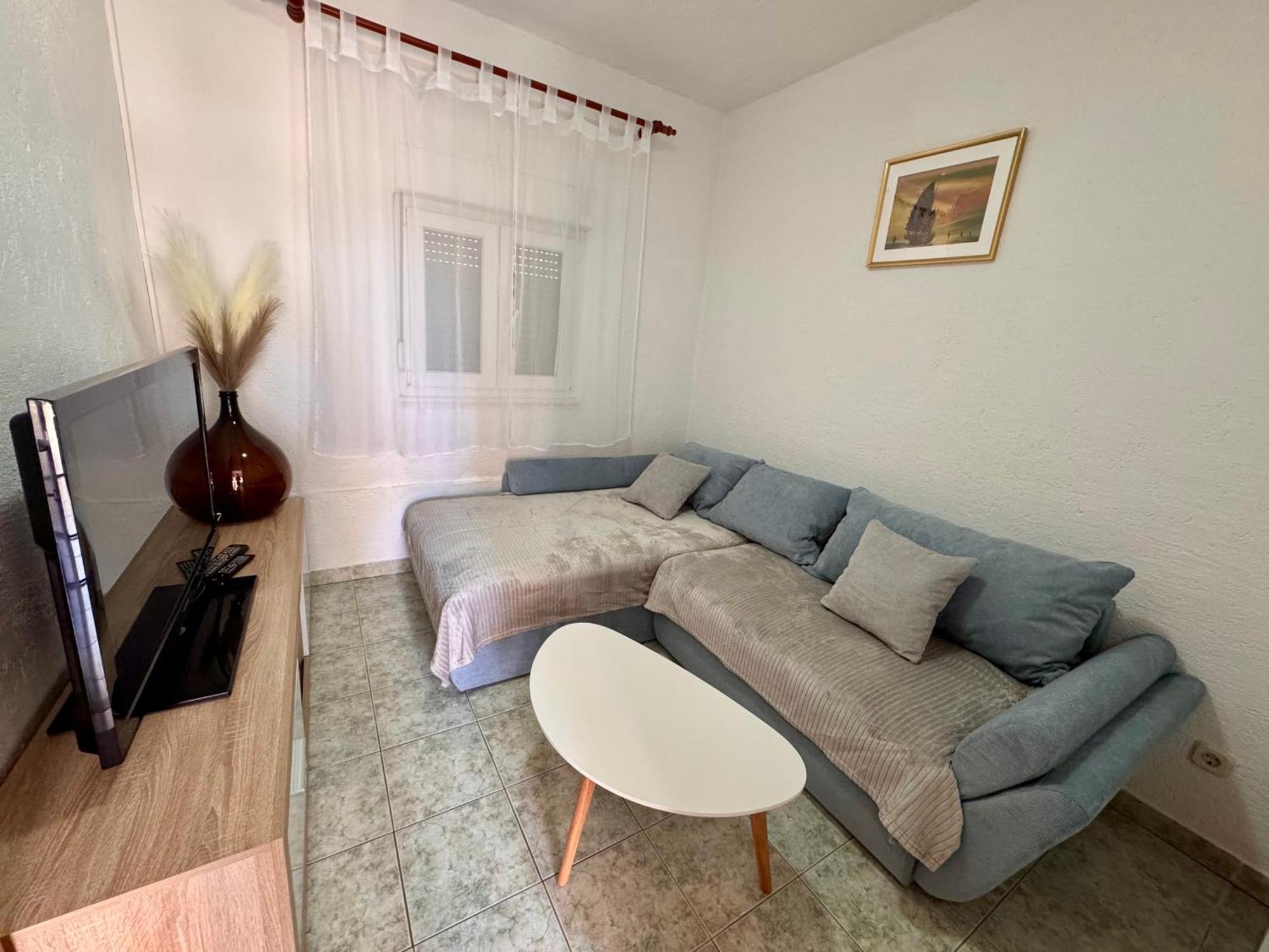 Apartments Fortuna Biograd Na Moru Exteriör bild